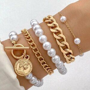 NWOT Gold Pearl Stack Bracele
